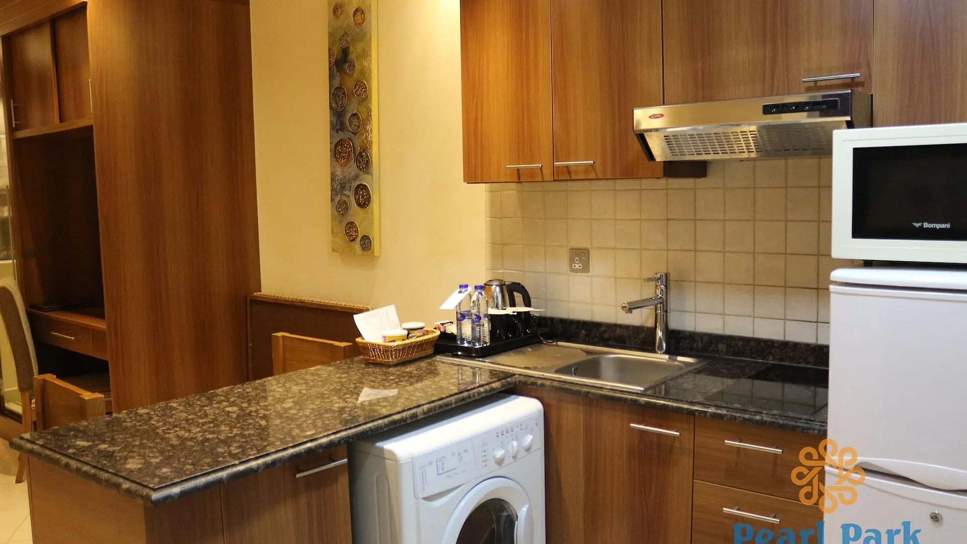 Pearl Executive Hotel Apartments Dubai
