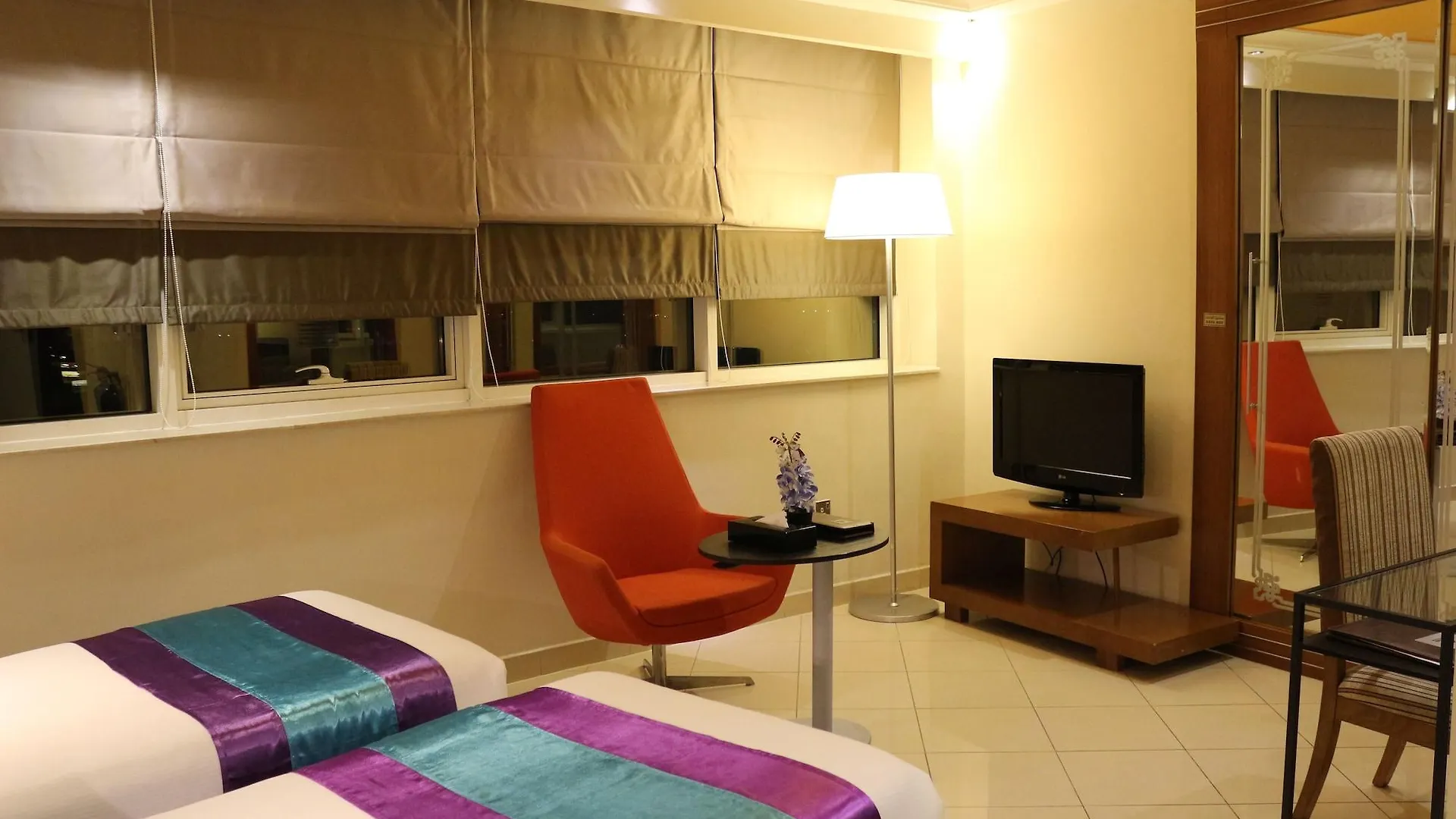 מלון דירות דובאי Pearl Executive Hotel Apartments